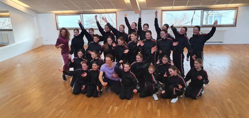 Checker Julian zu Besuch im Tanzzentrum Allgäu